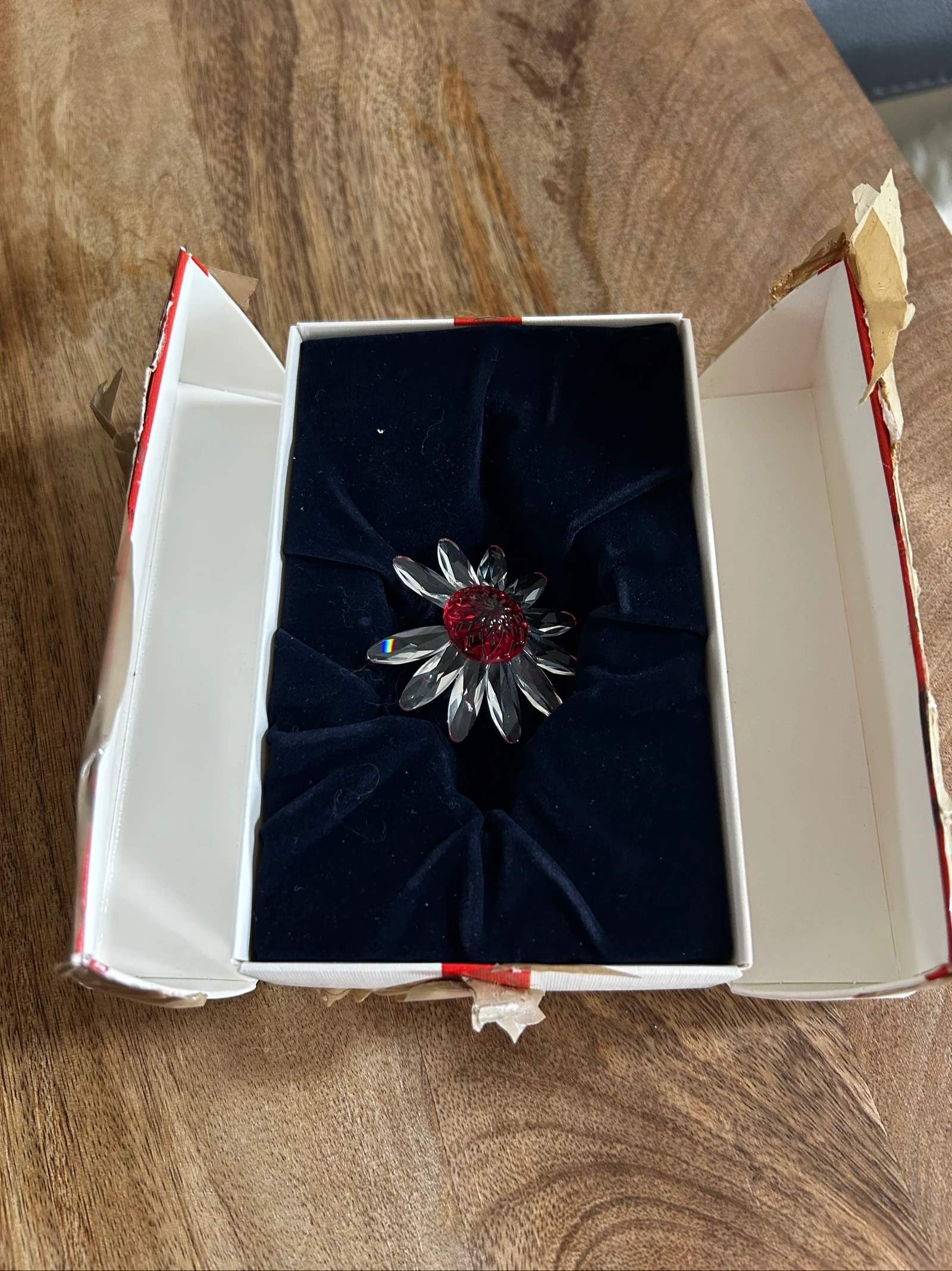 Swarovski Red Marguerite Flower Crystal – Vintage decorative piece with box – photo 3